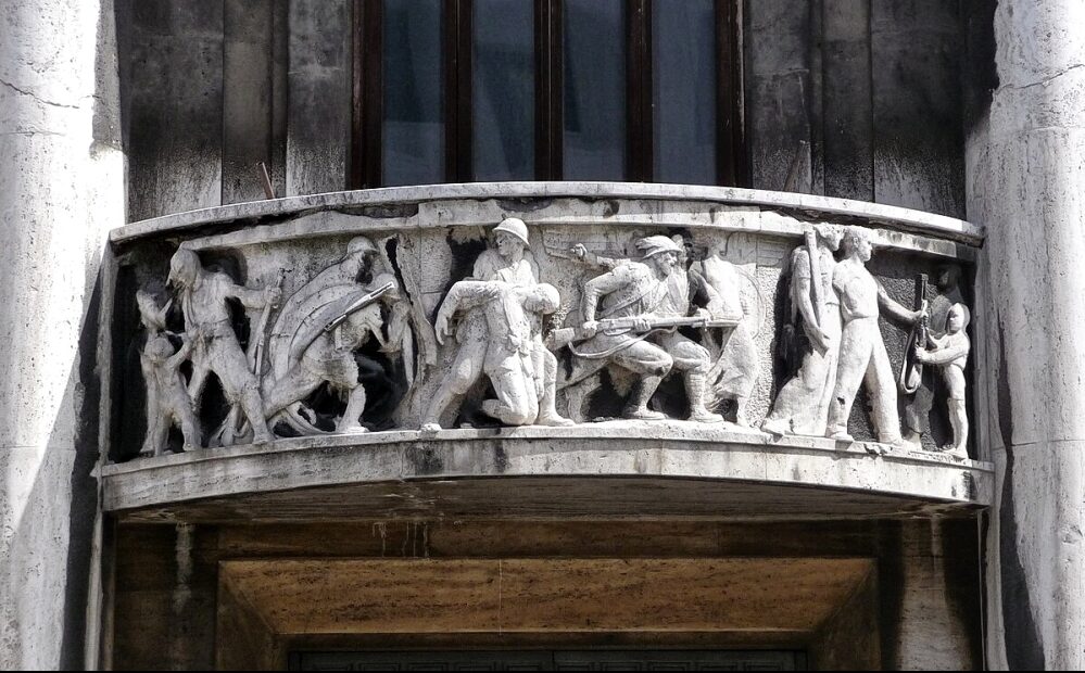 Casa del Mutilato (dettaglio)