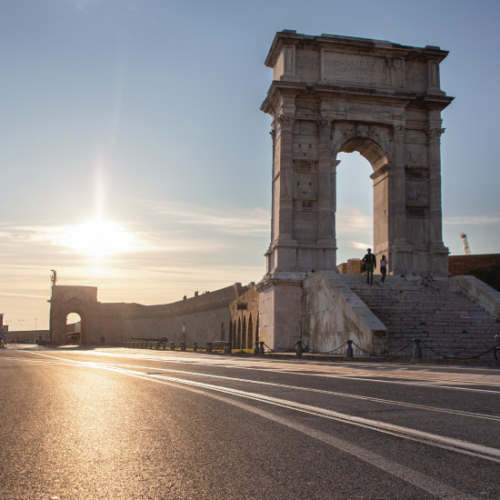 arco-di-traiano-tramonto